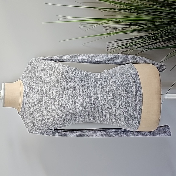 rag & bone Tops - Rag & Bone Gray Long Sleeve Top